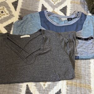 Bundle 2 women’s shirts